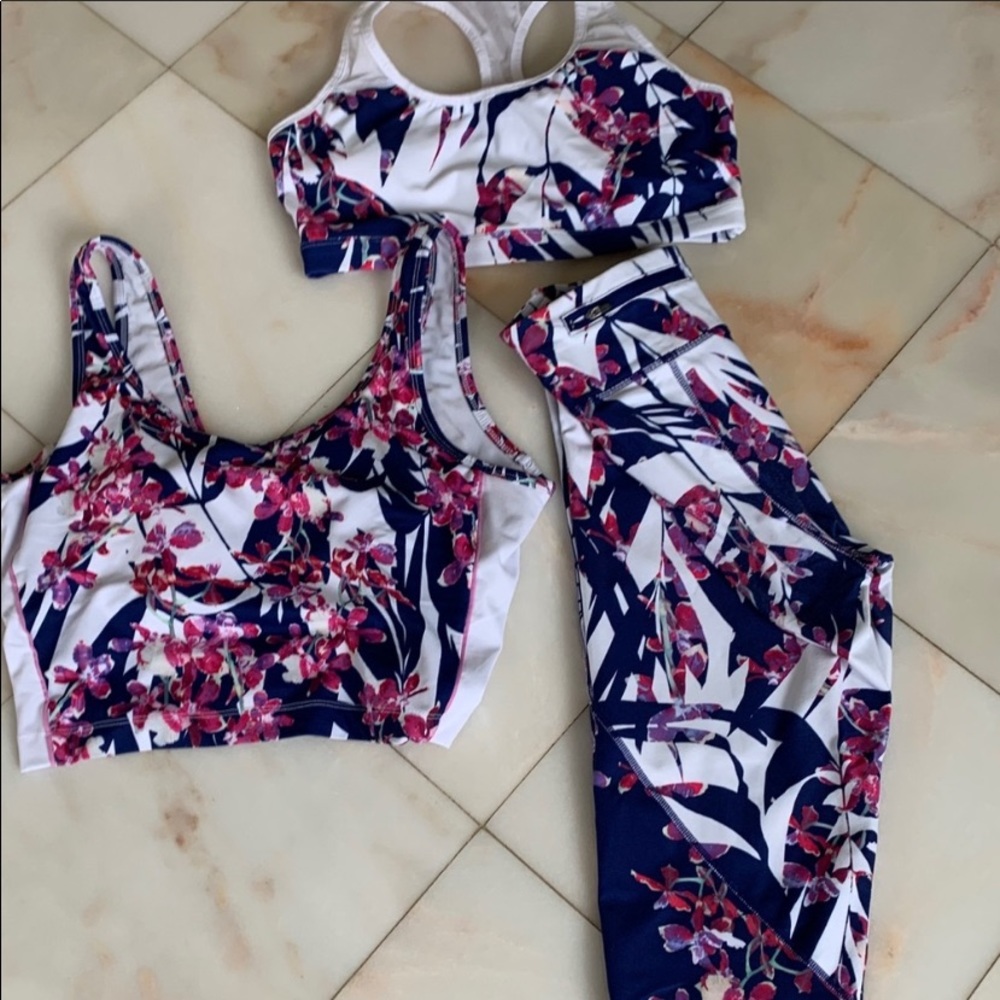 Fabletics 3 Piece Set - image 1